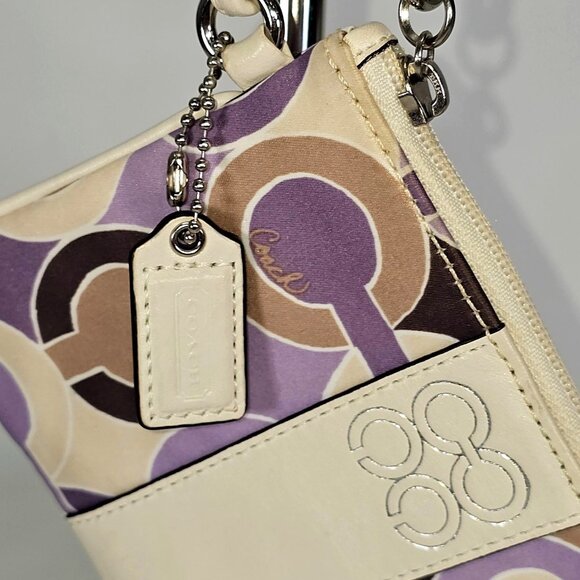 Coach Signature Women's Canvas Wristlet Clutch Purse 119 - Picture 4 of 13